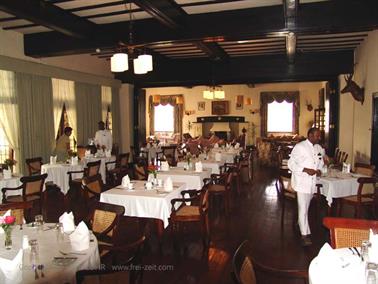 Bandarawela,_World`s_End,_DSC06959B_H600